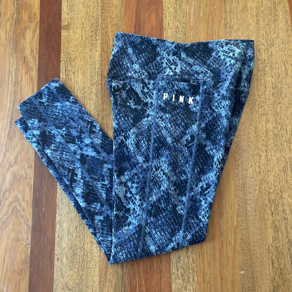 PINK Victoria's Secret Ultimate Blue Snake Print High Waisted Leggings